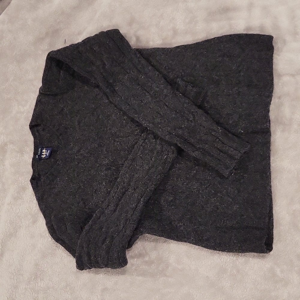 GAP | Stretch 98% Wool Sweater